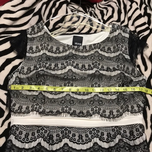 🌺Host Pick🌺 Melrose black and white dress - Picture 6 of 12